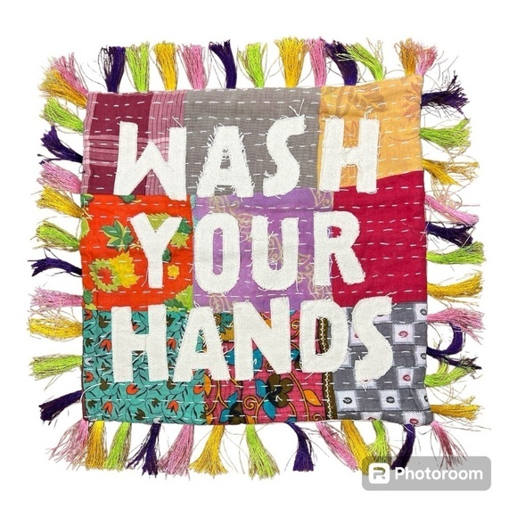The Round Top Collection Patchwork "Wash Your Hands" Pillow Cover Multicolor NWT - Picture 1 of 6